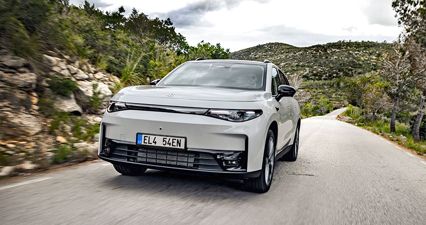 Leapmotor C10 Design Pro Max AWD