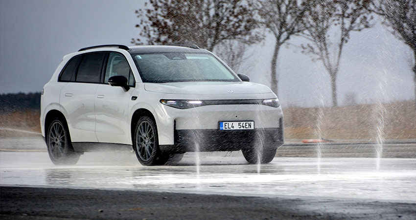 Leapmotor C10 Design Pro Max AWD